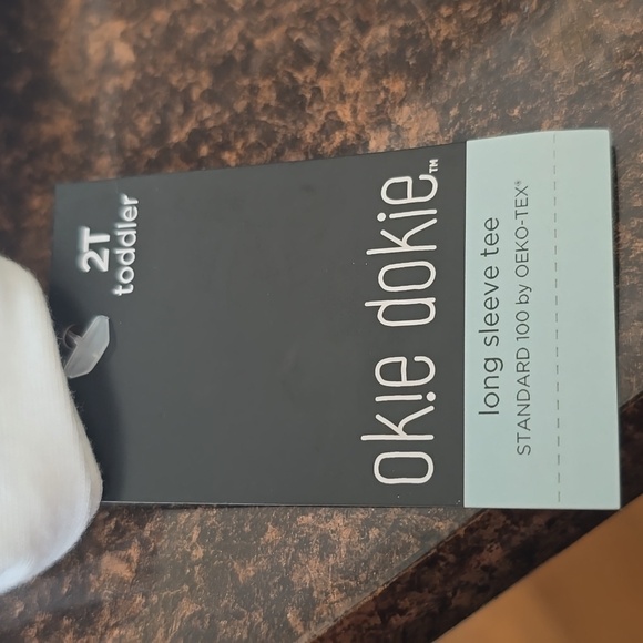 OKIE DOKIE BRAND TODDLER BOYS LONG SLEEVES WHITE CHRISTMAS TREE TEE SIZE 2T - Picture 4 of 8